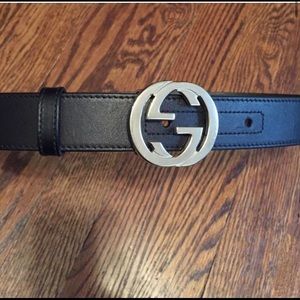 Women’s Gucci belt